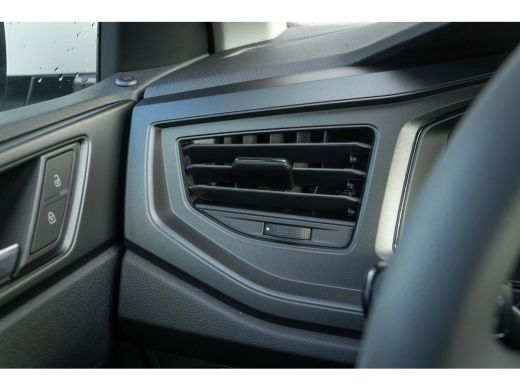 Volkswagen Polo Volkswagen Edition | 'App-Connect' smartphone integratie | Achterlichten LED | Afstandscontrolesy... ActivLease financial lease