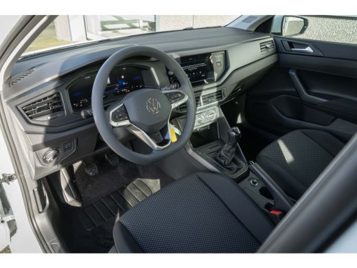 Volkswagen Polo Volkswagen Edition | 'App-Connect' smartphone integratie | Achterlichten LED | Afstandscontrolesy... ActivLease financial lease