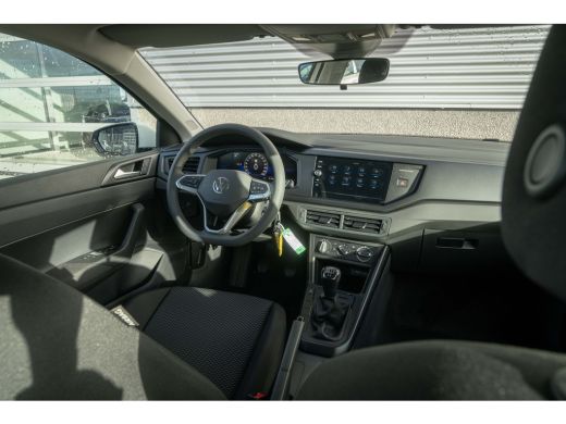 Volkswagen Polo Volkswagen Edition | 'App-Connect' smartphone integratie | Achterlichten LED | Afstandscontrolesy... ActivLease financial lease