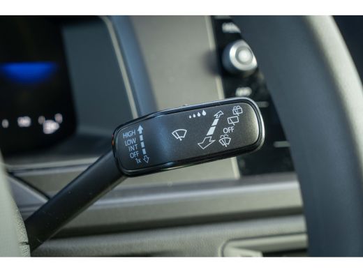 Volkswagen Polo Volkswagen Edition | 'App-Connect' smartphone integratie | Achterlichten LED | Afstandscontrolesy... ActivLease financial lease