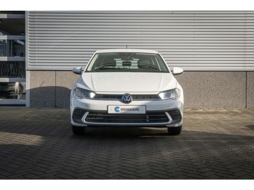 Volkswagen Polo Volkswagen Edition | 'App-Connect' smartphone integratie | Achterlichten LED | Afstandscontrolesy... ActivLease financial lease