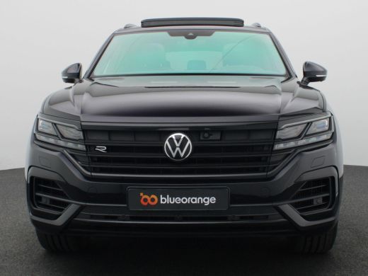 Volkswagen Touareg 3.0 TSi eHybrid 4MOTION R 463PK DSG trekhaak, nachtzicht, 360gr. camera, massagezetels, luchtveri... ActivLease financial lease