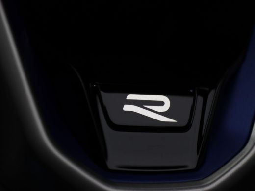 Volkswagen Touareg 3.0 TSi eHybrid 4MOTION R 463PK DSG trekhaak, nachtzicht, 360gr. camera, massagezetels, luchtveri... ActivLease financial lease