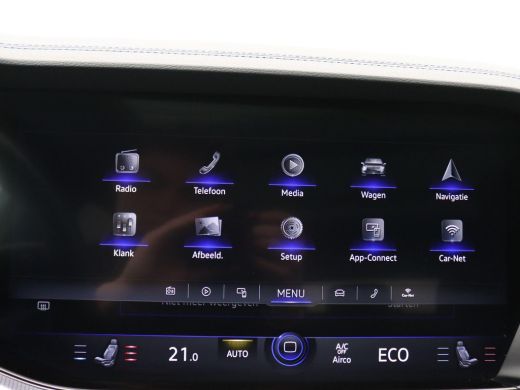 Volkswagen Touareg 3.0 TSi eHybrid 4MOTION R 463PK DSG trekhaak, nachtzicht, 360gr. camera, massagezetels, luchtveri... ActivLease financial lease