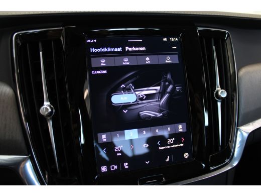 Volvo  S90 Volvo T8 450PK AWD Ultimate Bright | 360° | Luchtvering | Massage | Trekhaak | B&W Audio | Stoel-... ActivLease financial lease