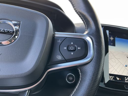 Volvo  XC40 1.5 T3 R-Design Pano.dak Stoelverw 20inch Leer/Alca Trekhaak ActivLease financial lease