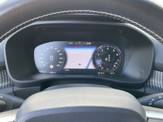 Volvo  XC40 1.5 T3 R-Design Pano.dak Stoelverw 20inch Leer/Alca Trekhaak ActivLease financial lease