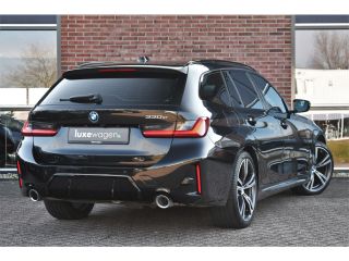 BMW 3 Serie Touring 330e M-Sport el-trekh el-zetels HUD 19inch camera HiFi