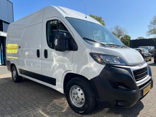 Peugeot Boxer Peugeot 335 2.0 BlueHDI L2H2 Premium | Luchtvering | Inrichting laadruimte|
