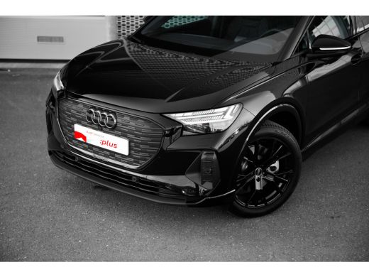 Audi Q4 e-tron 45 quattro Advanced edition 82 kWh | Assistentiepakket Plus | Comfortpakket | Zwart optiek | 20" ActivLease financial lease