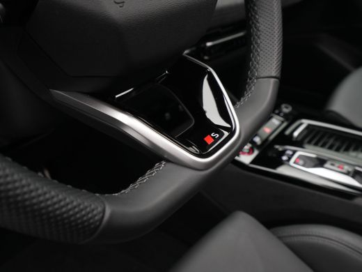 Audi SQ6 e-tron SQ6 100 kWh Luchtvering Bijrijderdisplay ACC Blind Spot 360 camera B&O 37 ActivLease financial lease
