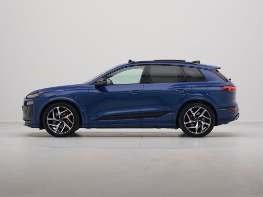 Audi SQ6 e-tron SQ6 100 kWh Luchtvering Bijrijderdisplay ACC Blind Spot 360 camera B&O 37 ActivLease financial lease