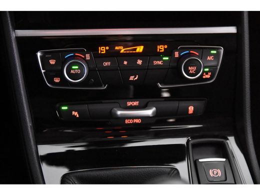 BMW 2 Serie 216i Active Tourer *1ste Eigenaar*Leer*Navigatie* ActivLease financial lease