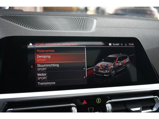 BMW 3 Serie Touring 330e xDrive M-Sport Dravit Pano HUD El-zetels Adp-demping Camera ActivLease financial lease