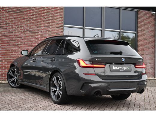 BMW 3 Serie Touring 330e xDrive M-Sport Dravit Pano HUD El-zetels Adp-demping Camera ActivLease financial lease