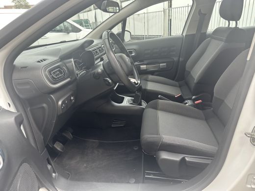 Citroën C3 1.2 PureTech S&S Shine | Achterbank in delen neerklapbaar | Achteruitrijcamera | Afwijkende dakkleur ActivLease financial lease