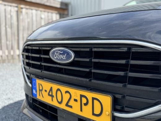 Ford Focus 1.0 Turbo EcoBoost 99pk | Apple CarPlay/Android Auto | Bluetooth telefoonvoorbereiding | Cruise c... ActivLease financial lease