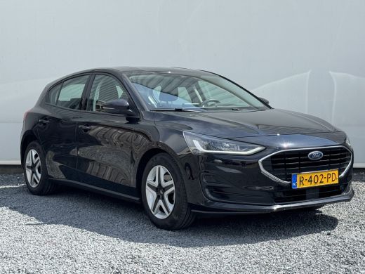 Ford Focus 1.0 Turbo EcoBoost 99pk | Apple CarPlay/Android Auto | Bluetooth telefoonvoorbereiding | Cruise c... ActivLease financial lease