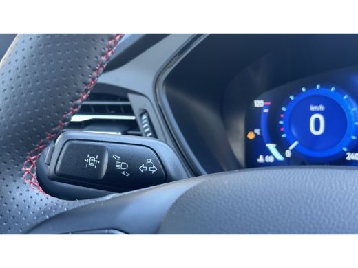 Ford Kuga Ford 2.5 PHEV ST-Line| Achterbank verwarmd | Achteruitrijcamera | Airco (automatisch) | Achterban... ActivLease financial lease