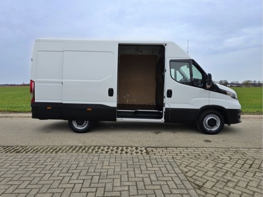 Iveco Daily 35S14V 2.3 352L H2 L2L H2 - 140 Pk - Euro 6 - TREKHAAK - Climate Control - Cruise Control ActivLease financial lease