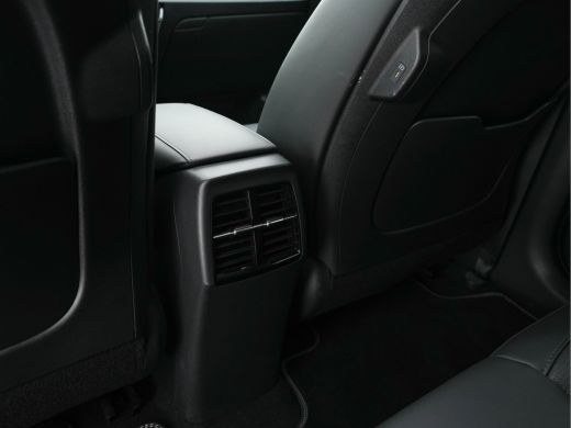 Kia Niro EV DynamicPlusLine 64.8 kWh [ 3-Fase ] (INCL-BTW) Aut. *PANO | HEAD-UP | LEATHER | DIGI-COCKPIT | NA... ActivLease financial lease