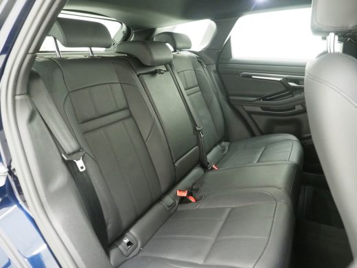 Land Rover Range Rover Evoque P300e AWD R-Dynamic S | Cold Climate | 20 Inch | Dodehoek Assistent | El. achterklep | Keyless Entry ActivLease financial lease