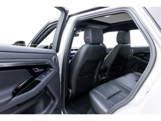 Land Rover Range Rover Evoque Land Rover P300e Nolita Edition AWD 20 Inch | Afn trekhaak | Glazen dak | Keyless-Go | Meridian |... ActivLease financial lease