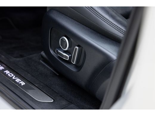 Land Rover Range Rover Evoque Land Rover P300e Nolita Edition AWD 20 Inch | Afn trekhaak | Glazen dak | Keyless-Go | Meridian |... ActivLease financial lease