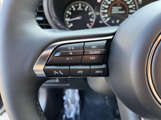 Mazda 3 2.0 e-SkyActiv-X M Hybrid 186 Exclusive-line | Sunroof Pack | Automaat |Model 2025 | Uit voorraad... ActivLease financial lease