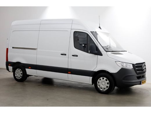 Mercedes Sprinter 215 CDI 150pk L2H2 9G Automaat Airco/CarPlay 12-2022 ActivLease financial lease
