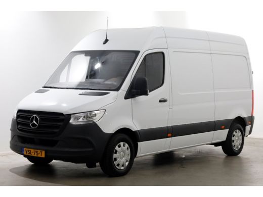 Mercedes Sprinter 215 CDI 150pk L2H2 9G Automaat Airco/CarPlay 12-2022 ActivLease financial lease
