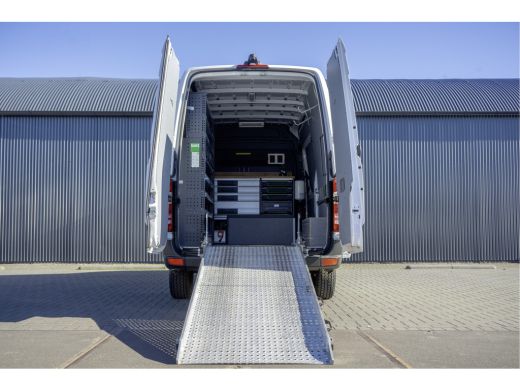 Mercedes Sprinter 311 CDI | L2H2 | Euro 6 | Volledig ingericht | Oprijplaat | Camera | Airco ActivLease financial lease