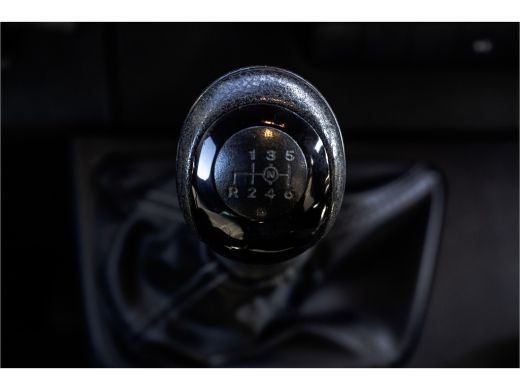 Mercedes Sprinter 314 CDI Bakwagen met laadklep | Mbux | Handgeschakeld | Euro 6 | Carplay | Climate | Camera ActivLease financial lease