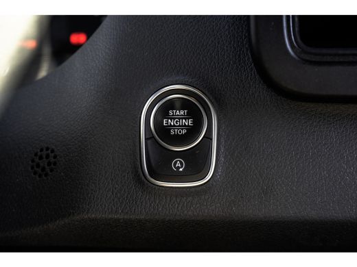 Mercedes Sprinter 314 CDI Bakwagen met laadklep | Mbux | Handgeschakeld | Euro 6 | Carplay | Climate | Camera ActivLease financial lease