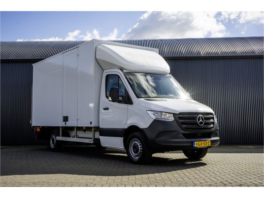 Mercedes Sprinter 314 CDI Bakwagen met laadklep | Mbux | Handgeschakeld | Euro 6 | Carplay | Climate | Camera ActivLease financial lease
