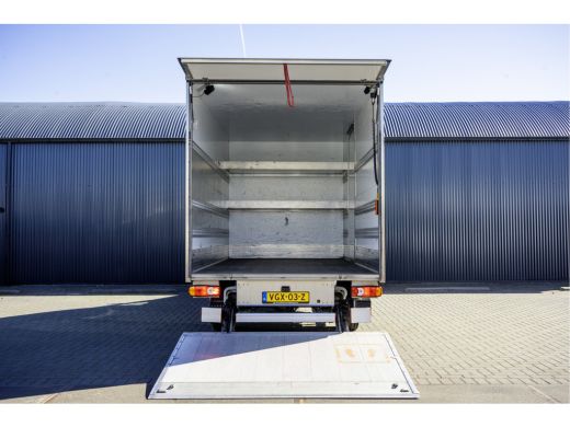 Mercedes Sprinter 314 CDI Bakwagen met laadklep | Mbux | Handgeschakeld | Euro 6 | Carplay | Climate | Camera ActivLease financial lease