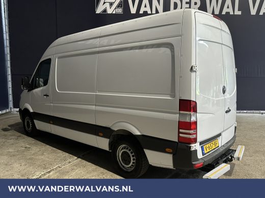Mercedes-Benz Sprinter 316 CDI 163pk L2H2 Airco | 2800kg Trekhaak | Cruisecontrol | Parkeersensoren Chauffeursstoel ActivLease financial lease
