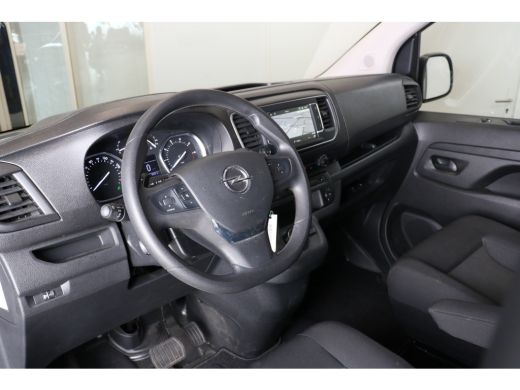 Opel Vivaro Opel 2.0 BlueHDi 145PK L3 AUTOMAAT | Navi | Betimmering | Camera | LMV 17" | Ad. Cruise control |... ActivLease financial lease