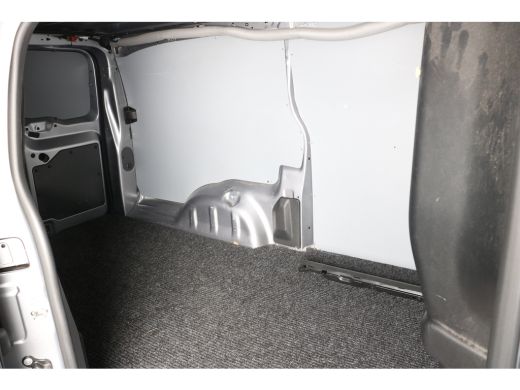 Opel Vivaro Opel 2.0 BlueHDi 145PK L3 AUTOMAAT | Navi | Betimmering | Camera | LMV 17" | Ad. Cruise control |... ActivLease financial lease