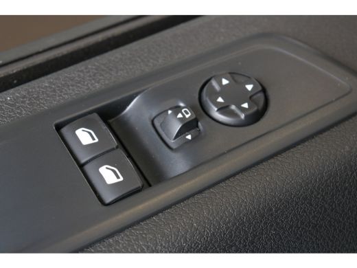 Opel Vivaro Opel 2.0 BlueHDi 145PK L3 AUTOMAAT | Navi | Betimmering | Camera | LMV 17" | Ad. Cruise control |... ActivLease financial lease