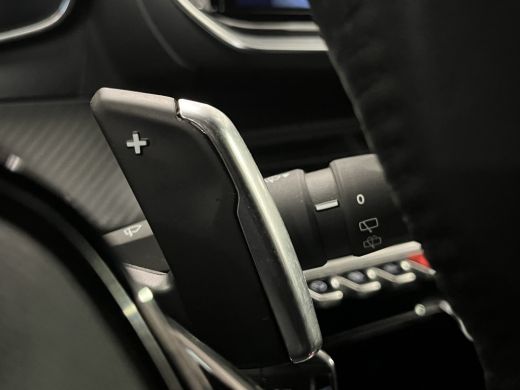 Peugeot 2008 1.2 PureTech Allure | Apple Carplay/Android Auto|telefoonintegratie premium | LED koplampen | Lic... ActivLease financial lease