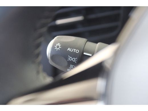 Peugeot 208 1.2 75-PK Active | AIRCO | DAB | NAVI BY APP | CARPLAY | CRUISE CONTROL ActivLease financial lease