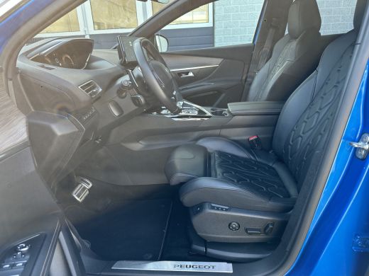 Peugeot 3008 1.6 PureTech GT | Achteruitrijcamera | Elektrisch verstelb. bestuurdersstoel met geheugen | Leder... ActivLease financial lease