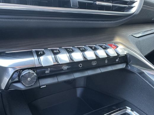 Peugeot 3008 1.6 PureTech GT | Achteruitrijcamera | Elektrisch verstelb. bestuurdersstoel met geheugen | Leder... ActivLease financial lease