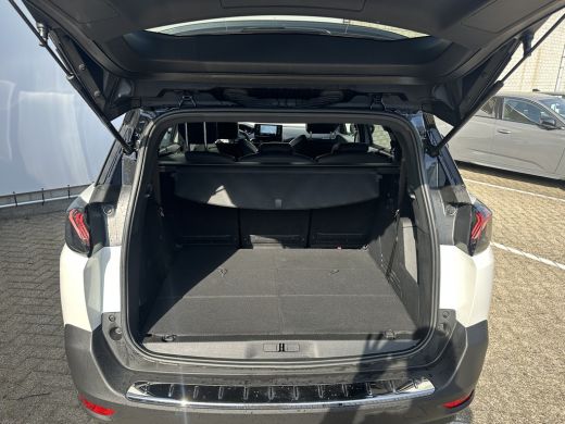 Peugeot 5008 1.6 PureTech Blue Lease GT | 2 stoelen op derde rij | Achteruitrijcamera | Adaptive Cruise Control ActivLease financial lease