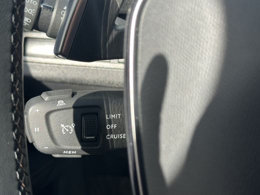 Peugeot 5008 1.6 PureTech Blue Lease GT | 2 stoelen op derde rij | Achteruitrijcamera | Adaptive Cruise Control ActivLease financial lease