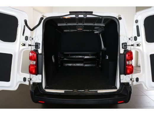 Peugeot Expert Peugeot 2.0 BlueHDI 120pk Long Asphalt |PDC V+A | Camera | Cruise | Schuifdeur rechts | DAB | ActivLease financial lease