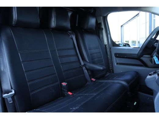Peugeot Expert 2.0 BlueHDI 180 Premium Pack | Trekhaak | Sensoren | Navi | Carplay | Klep met ruit | Airco ActivLease financial lease