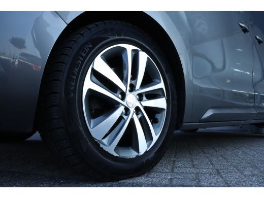Peugeot Expert 2.0 BlueHDI 180 Premium Pack | Trekhaak | Sensoren | Navi | Carplay | Klep met ruit | Airco ActivLease financial lease