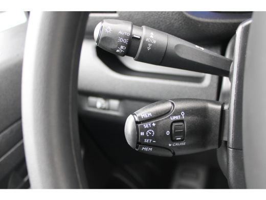 Peugeot e-Expert Peugeot EV L3 75kWh 2024 | NAVIGATIE | CAMERA | APPLE CARPLAY | ANDROID AUTO | FABRIEKSGARANTIE ActivLease financial lease